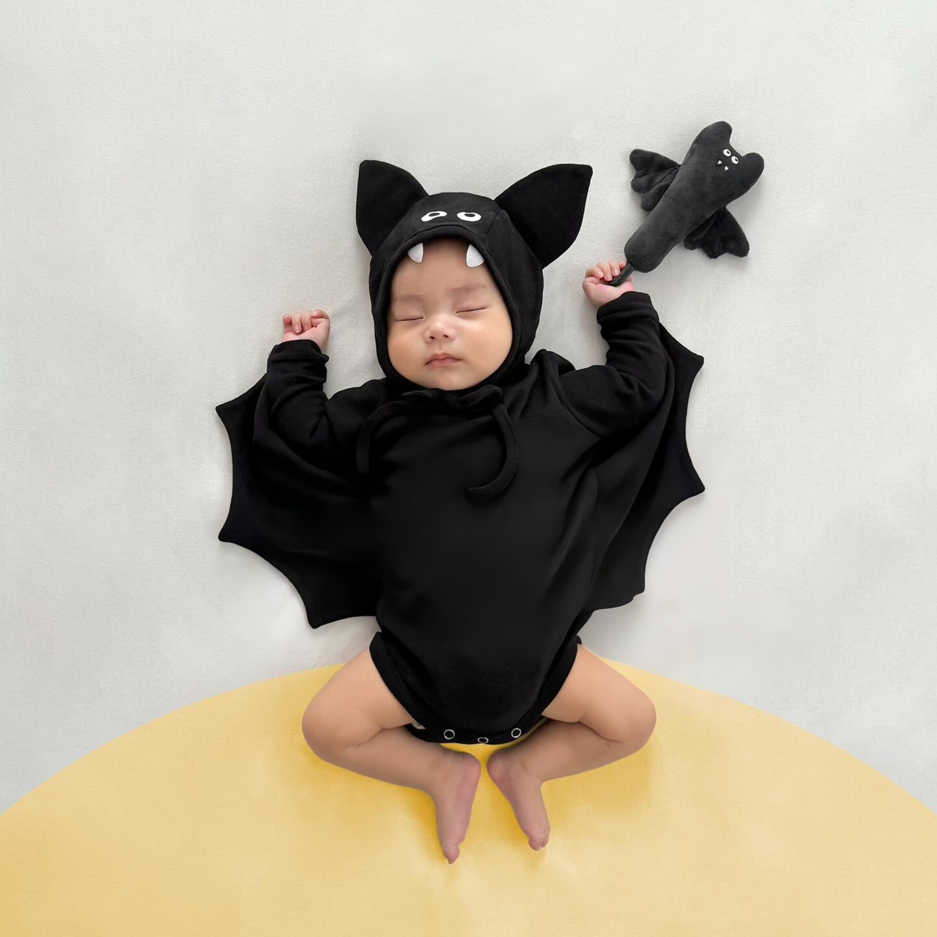 2025新入荷★ベビー服　ロンパース+帽子★66cm〜90cm