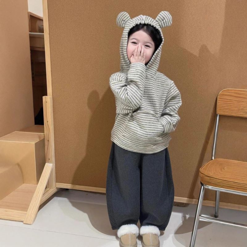 2025秋冬新品★子供服　パーカー&ズボン　裏起毛★90cm〜140cm