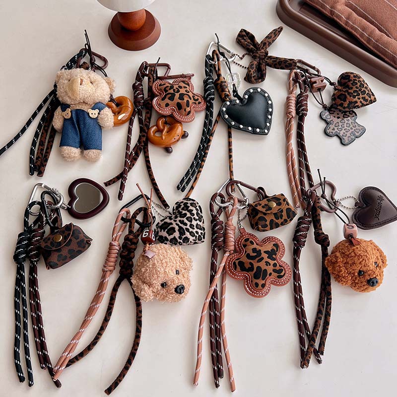 ★可愛いキーホルダー　装飾品★キーチェーン★バッグチャーム