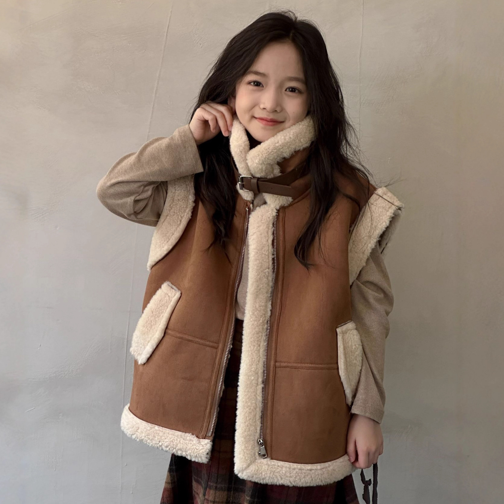 2025冬新品★子供服 　ベストコート★110cm〜160cm