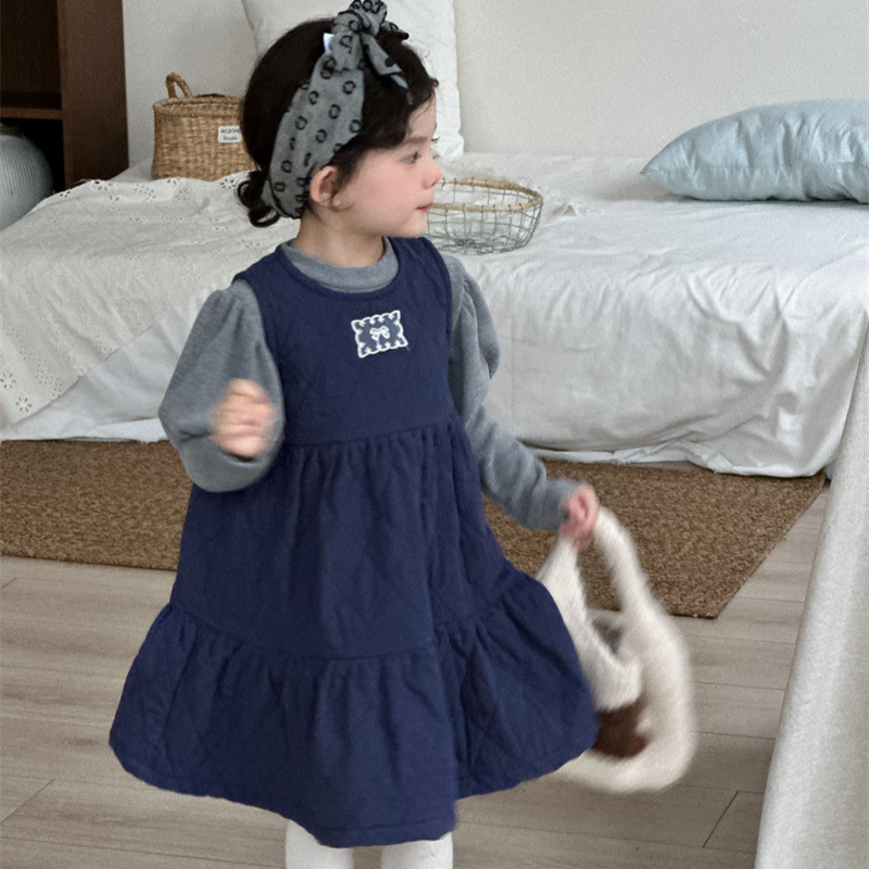 2025冬新作XF★子供服　ベストワンピース★80cm〜130cm