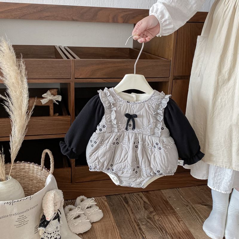 2025新入荷★ベビー服　ロンパース★66cm〜90cm