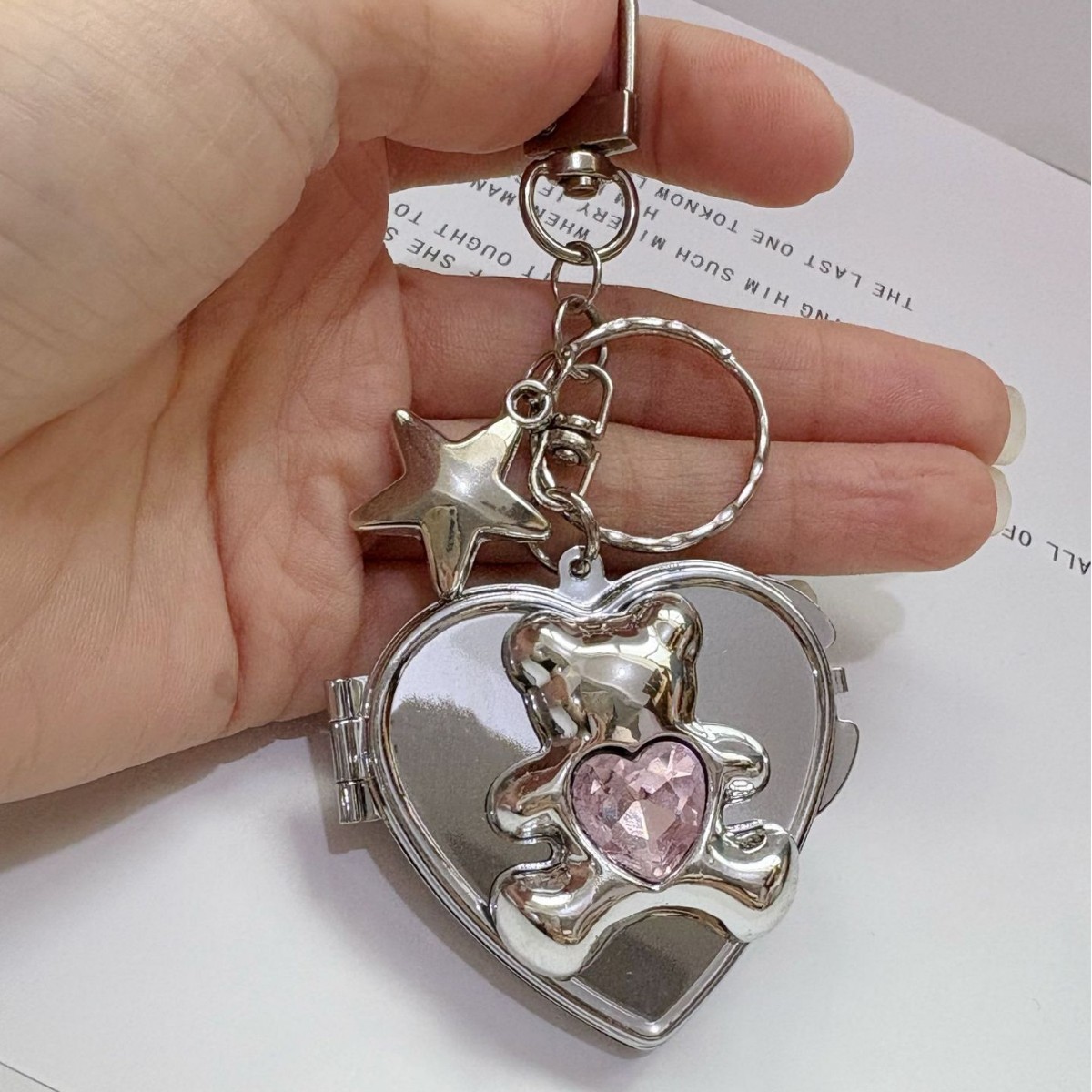 ★可愛いキーホルダー　装飾品★キーチェーン★バッグチャーム