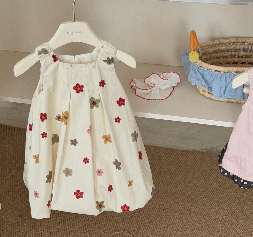 2026新品OM★子供服　ワンピース★90cm〜140cm