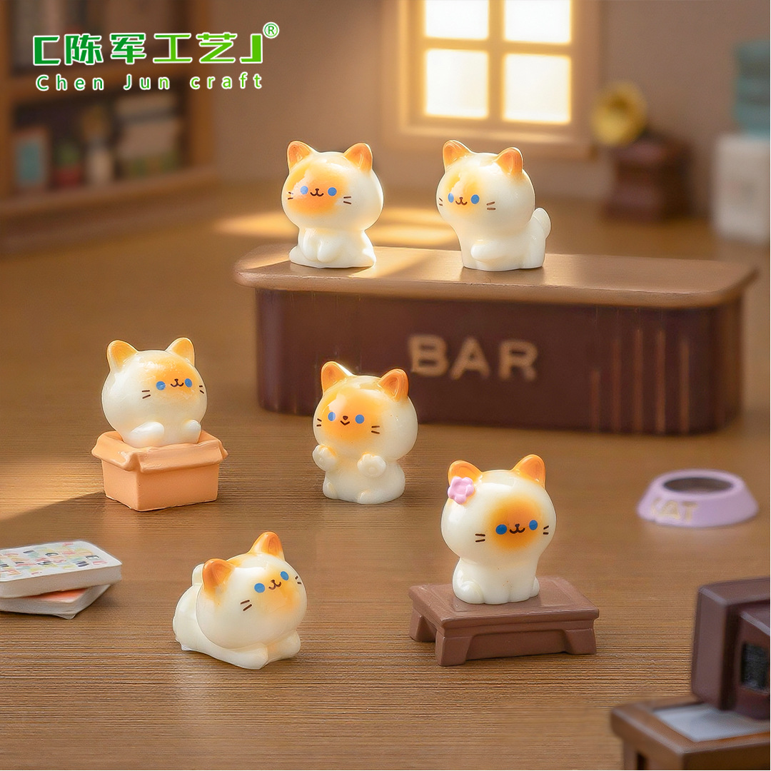【DIY装飾品】ぶら下げパーツ / 卓上&車載用ミニフィギュア / 小物置物