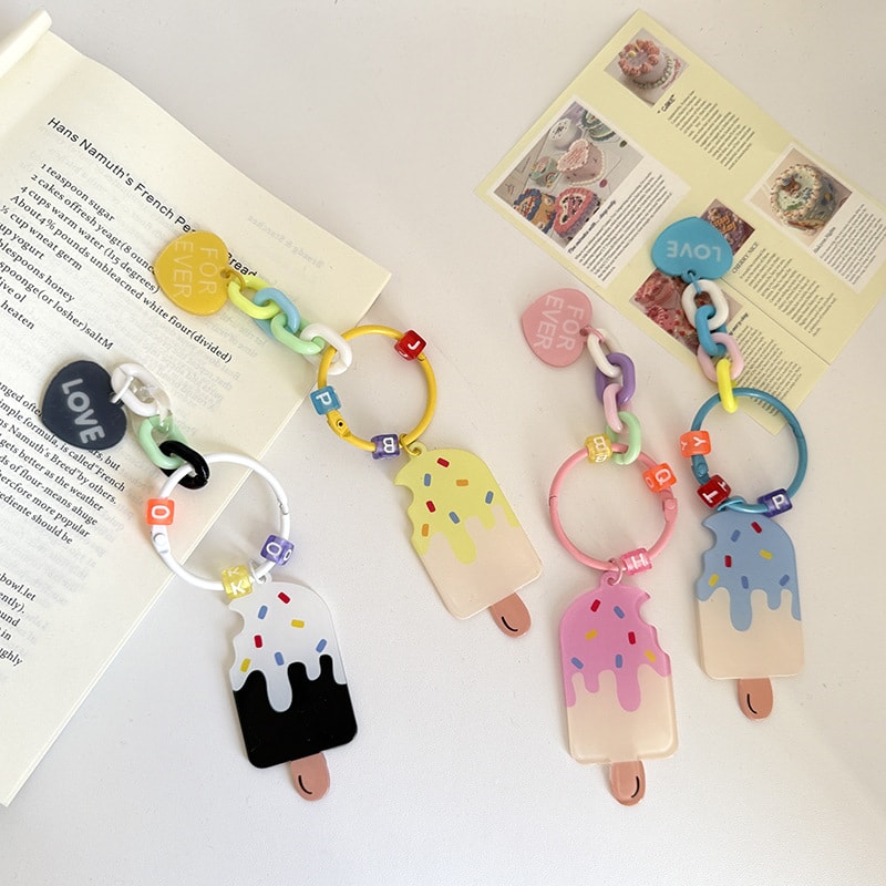 ★可愛いキーホルダー　装飾品★キーチェーン★バッグチャーム