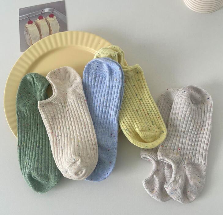 ★新入荷★レディース用　靴下&ソックス★7色