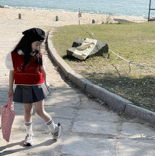 2023春新品★子供服　トップス　ニットベスト　90-140cm