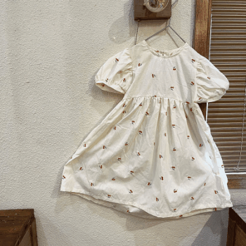 お勧め 春夏新作 韓国風 子供服 3-8歳女の子 半袖ワンピース フリル ワンピ サクランボ刺繍 80-150