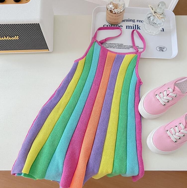 子供服★吊りワンピース★韓国風子供服★キッズ女の子★虹色★90-140CM