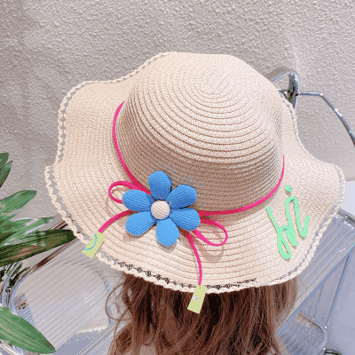 ハワイ 春夏 キッズ少女 ストローハット 麦わら帽子 日焼け止め 草編み ビーチ海 ぬいぐるみ花 つば広い