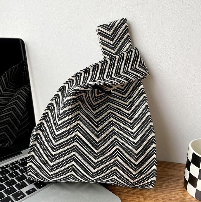 バッグ★レディース★トートバッグ★ハンドバッグ★ニットバッグ★ウサギ★大容量★3色