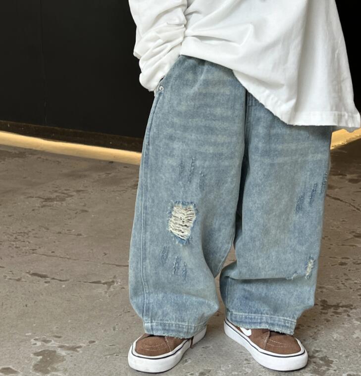 2023秋新品★子供服　デニムズボン★90-140cm★