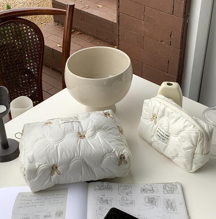 新登場★レディースバッグ　ハンドバッグ　化粧収納★