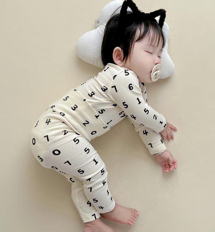 2024新品★子供服　トップス+ズボン　セットアップ　2色★66-110cm