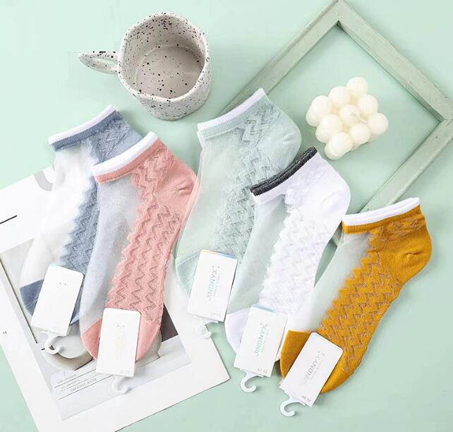 靴下★レディース★ソックス★大人用★女性用靴下★薄手★可愛い★多色