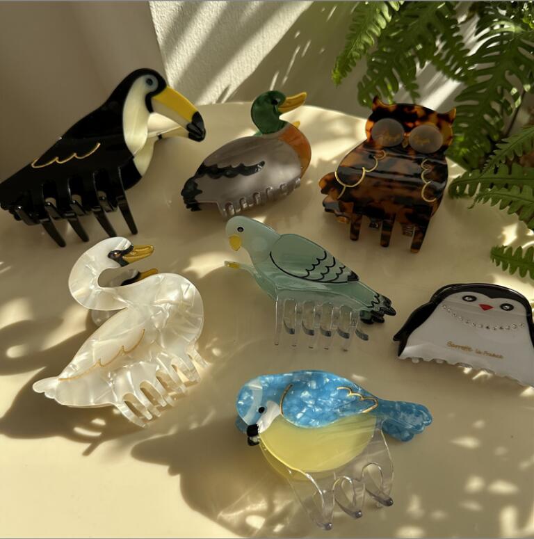 2024★髪飾り★ヘアアクセサリー★ヘアクリップ★バンスクリップ★多色