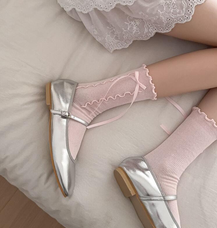 2024新入荷★レディース用　靴下&ソックス★4色