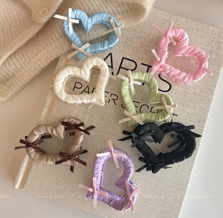 雑貨★髪飾り　ヘアビン★アクセサリー★7色