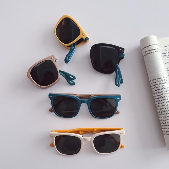 メガネ★子供用★サングラス★キッズ★男女兼用★折り畳み可能★撮影道具★韓国風★6色