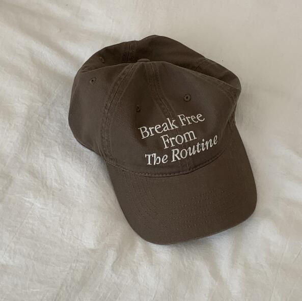 2024年新品★大人用★帽子　キャップ★6色選べ