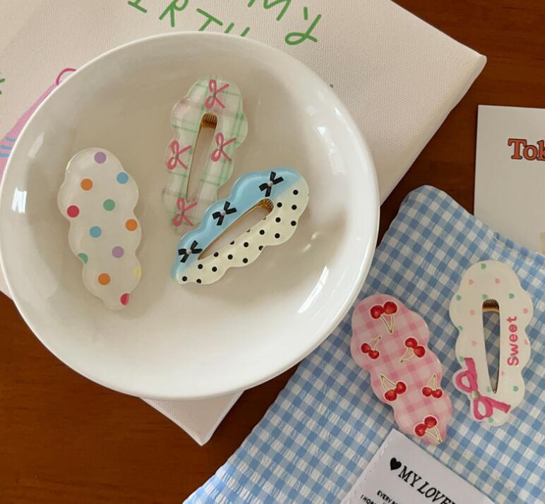 雑貨★髪飾り　ヘアビン★アクセサリー★5色