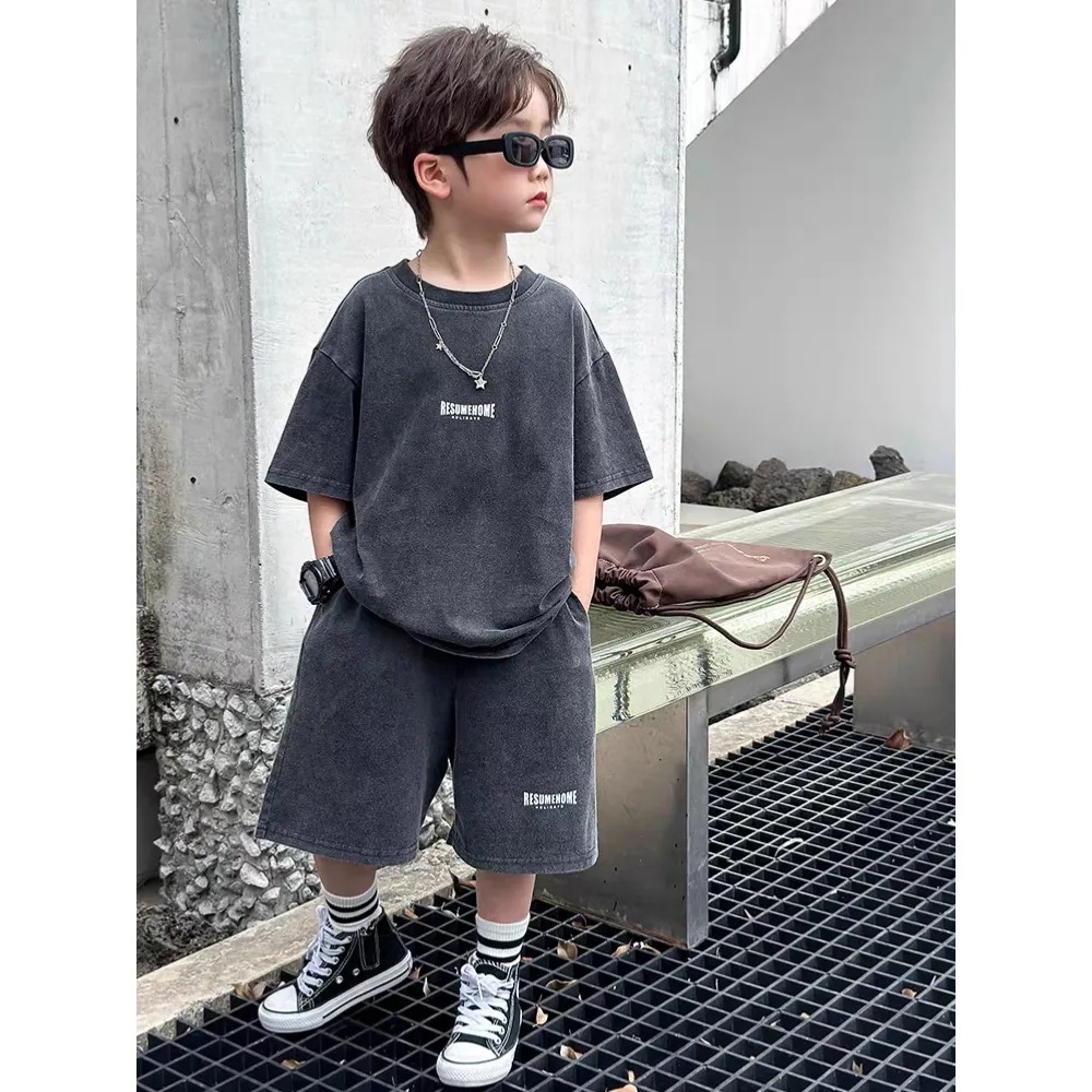 2024新品★子供服　キッズ男の子　セットアップ★90〜150 3色