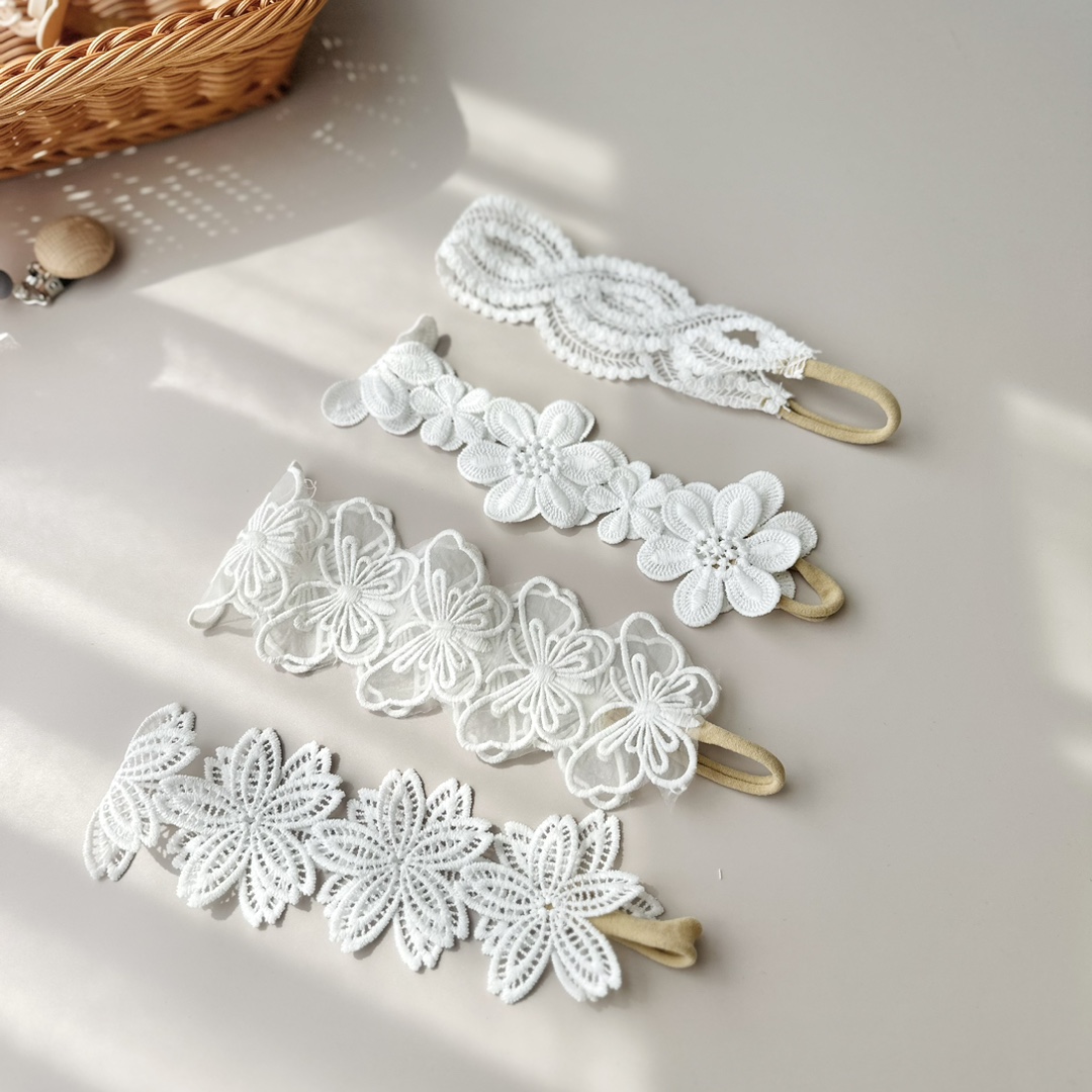 ベビー用★ヘアバンド★髪飾り★子供用★ヘアアクセサリー★可愛い★4色