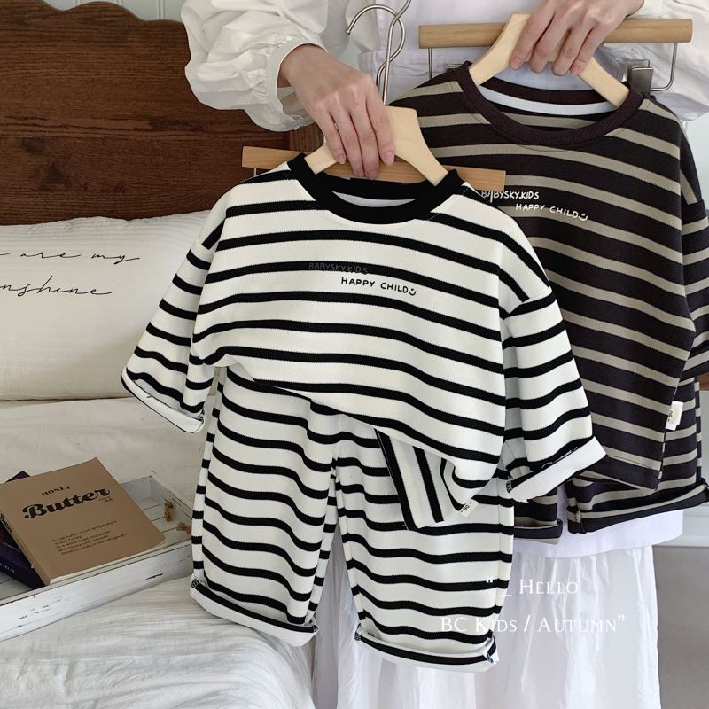 2024新品★子供服　セットアップ★90cm〜140cm 2色