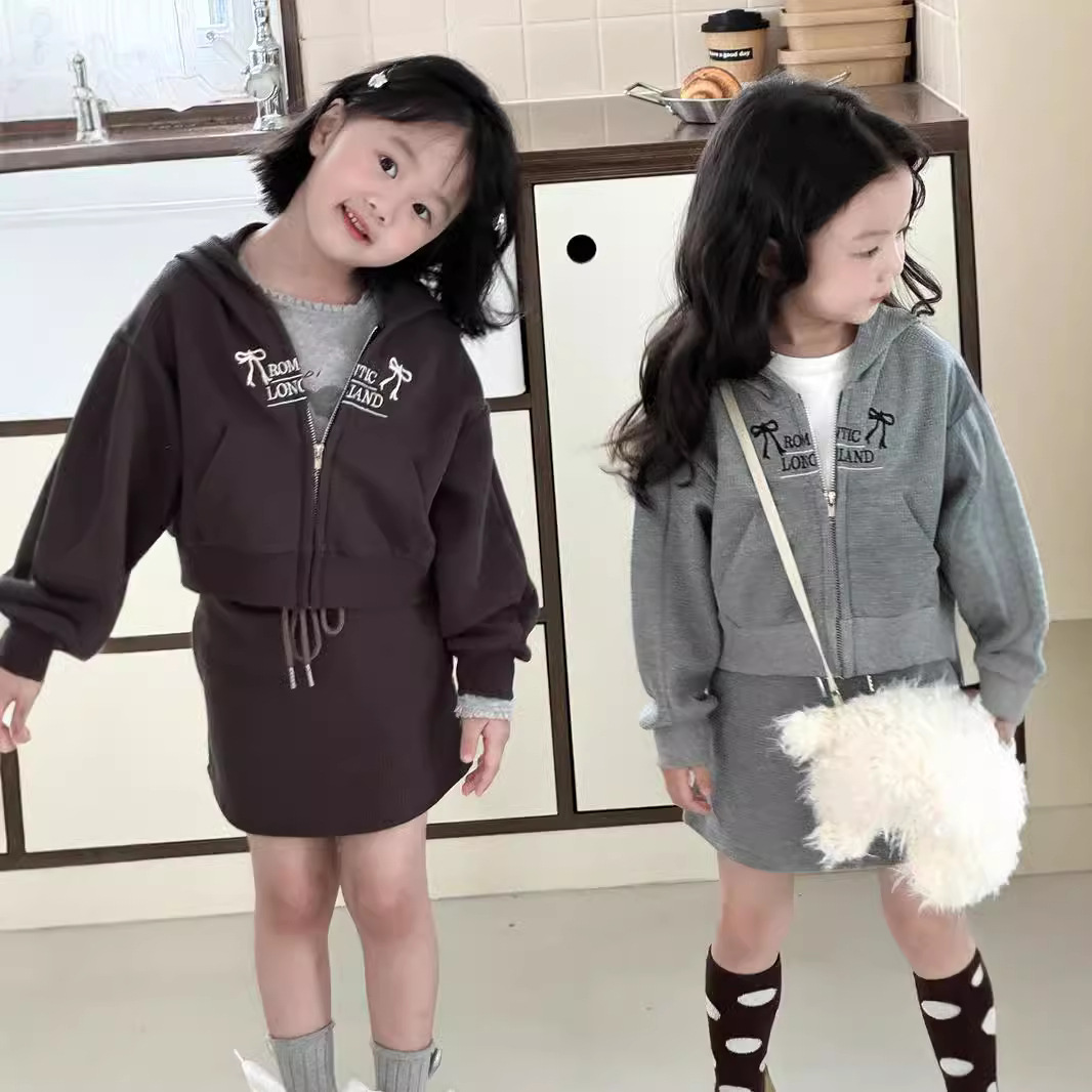 2024秋新品Y★子供服　パーカー　コート★90cm〜150cm 2色