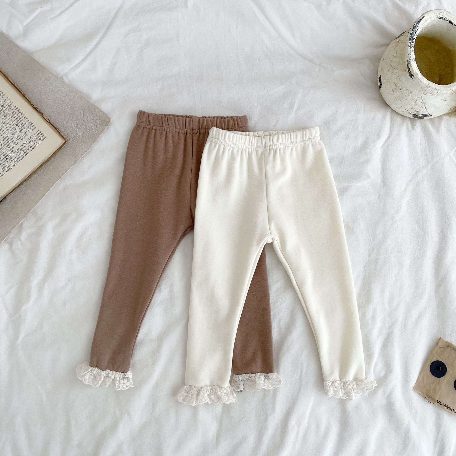 2024新入荷★子供服　レギンス　ズボン★66cm〜90cm 2色