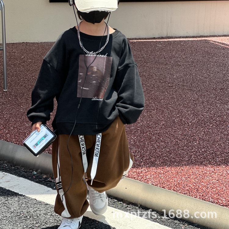 2024新入荷★子供服　男の子ズボン★90cm〜140cm