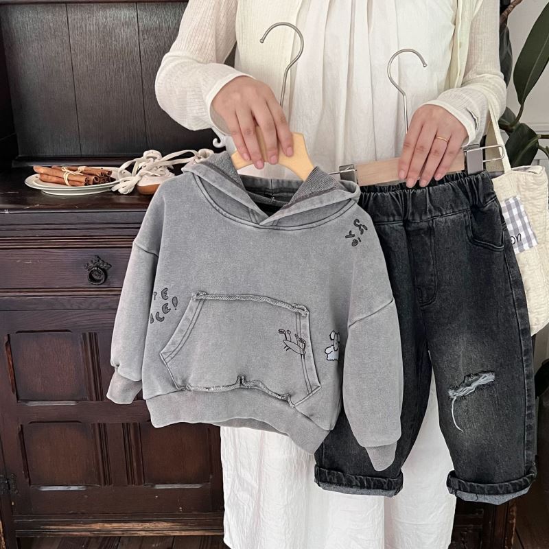 2024新品★子供服　パーカー　トップス★80cm〜140cm