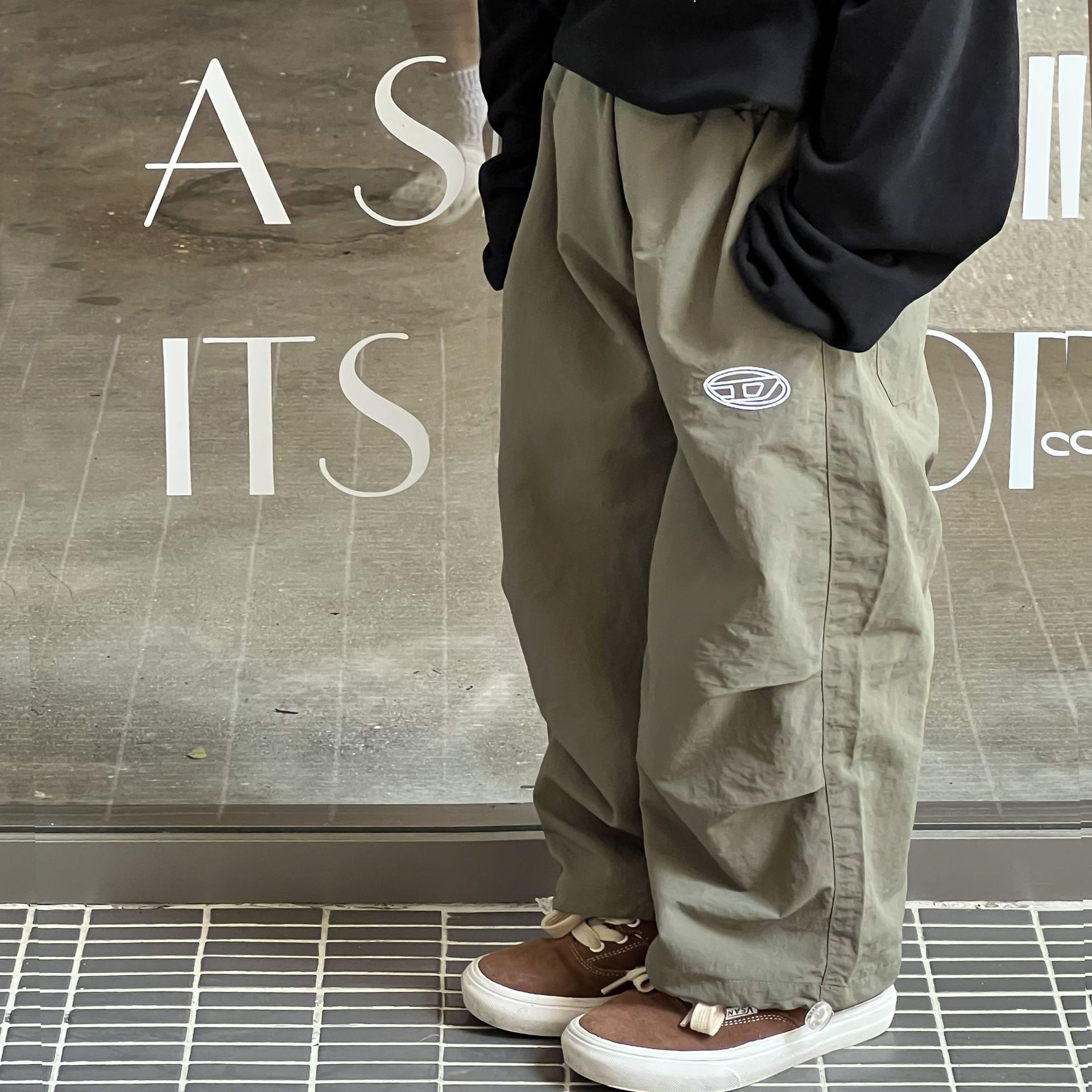 2024新入荷★子供服　ズボン★90cm〜140cm 2色