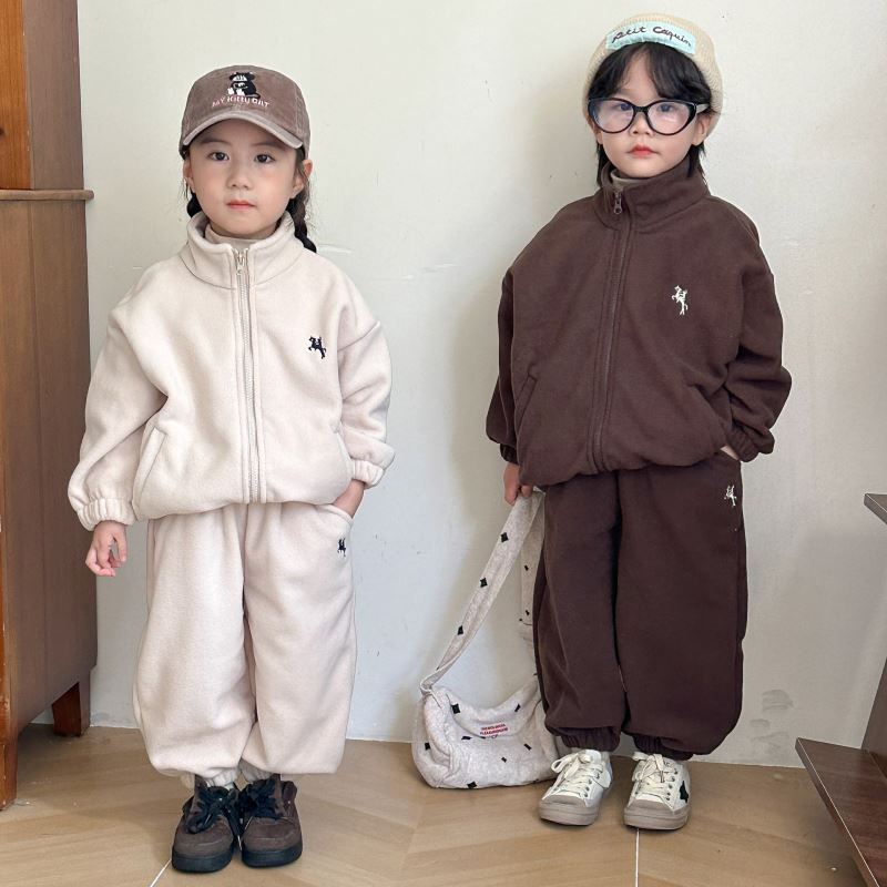 2024秋冬新品★子供服　セットアップ　★80cm〜150cm 4色