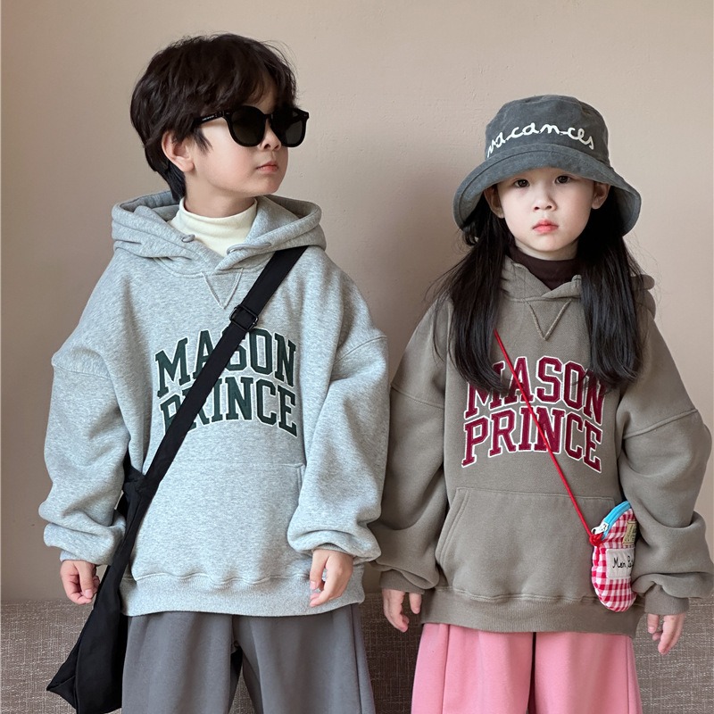 2024秋冬新品★子供服　パーカー　裏起毛★90cm〜140cm 2色