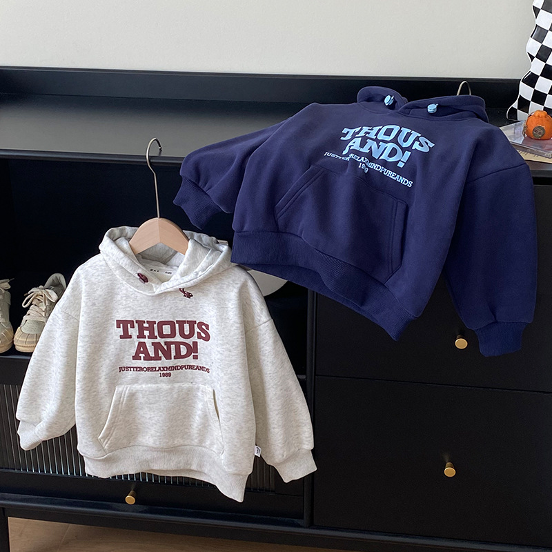 2024秋冬新品★子供服　パーカー　トップス  裏起毛★100cm〜150cm 2色