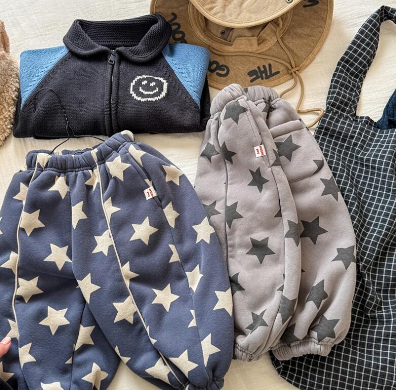 2024新入荷★子供服　ズボン 　裏起毛★80cm〜130cm 2色