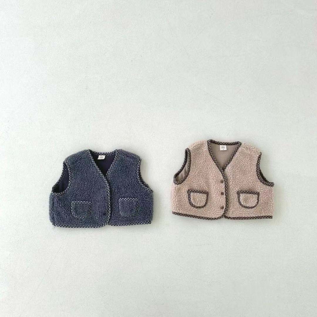 2024秋冬新品★子供服 　ベストコート★66cm〜90cm 2色