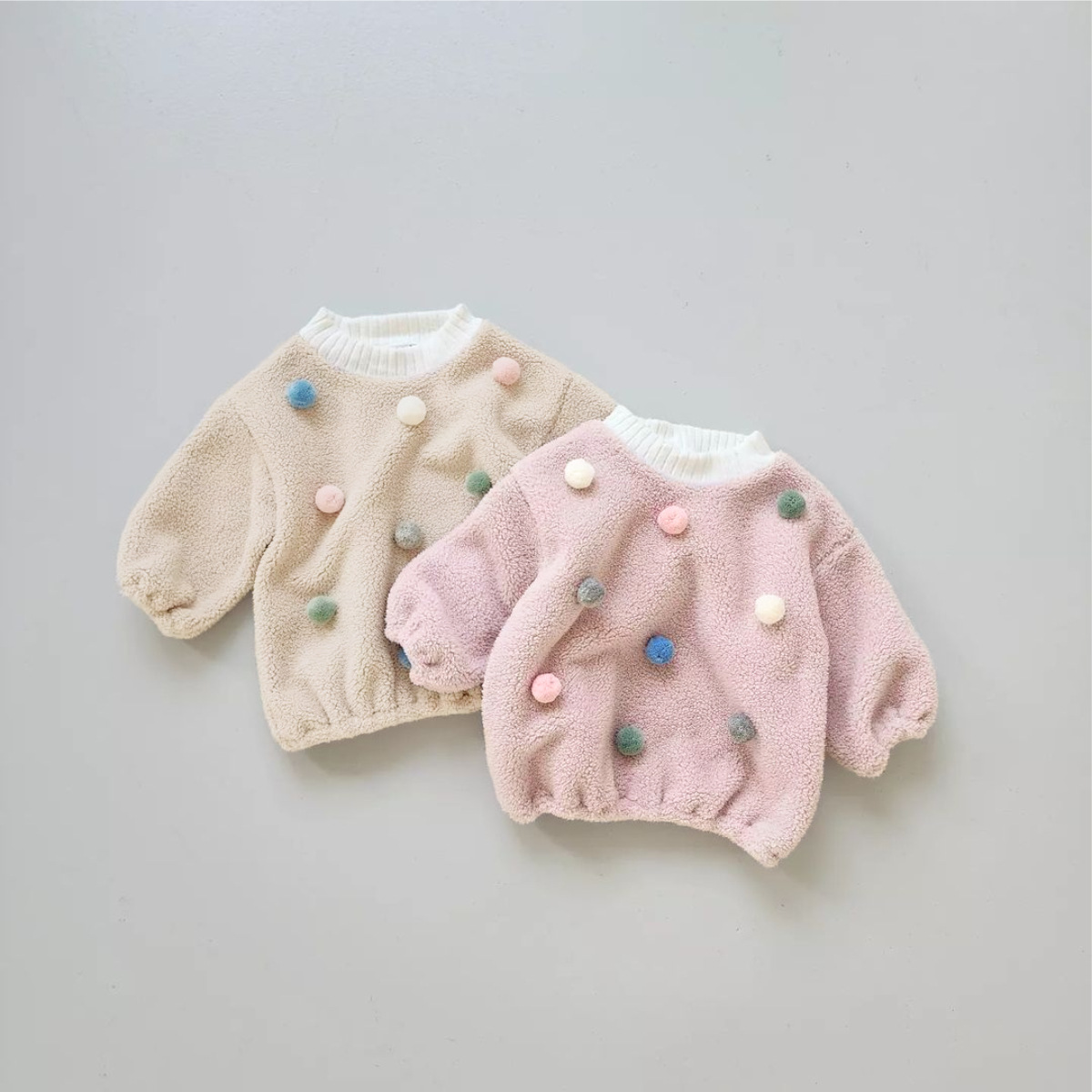 2024新作★子供服　トップス★73CM〜100cm 2色