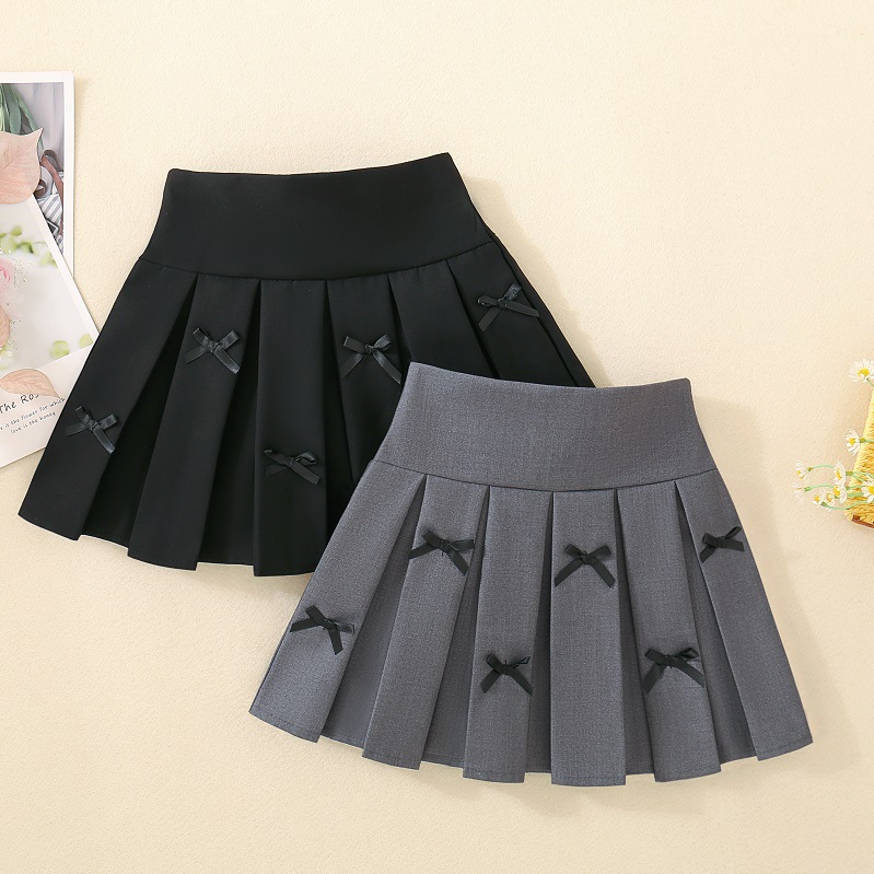 2025新品★子供服　スカート★110cm〜160cm 2色