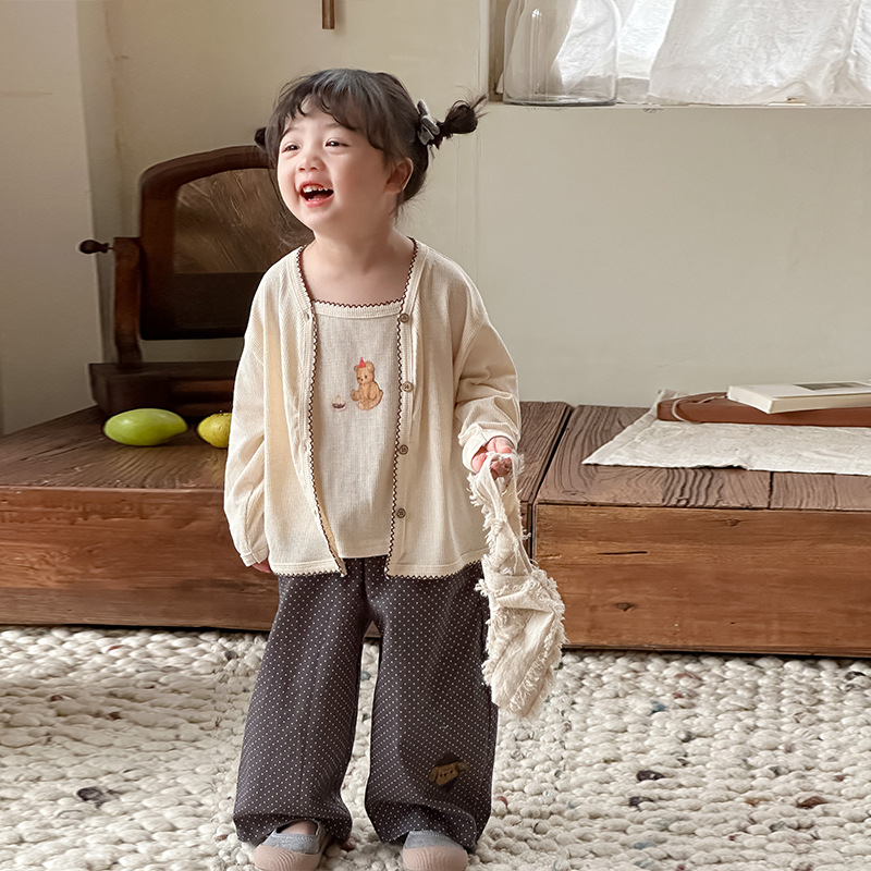 2025春新作DC★子供服　カーディガン+キャミソール&ズボン★90cm〜140cm