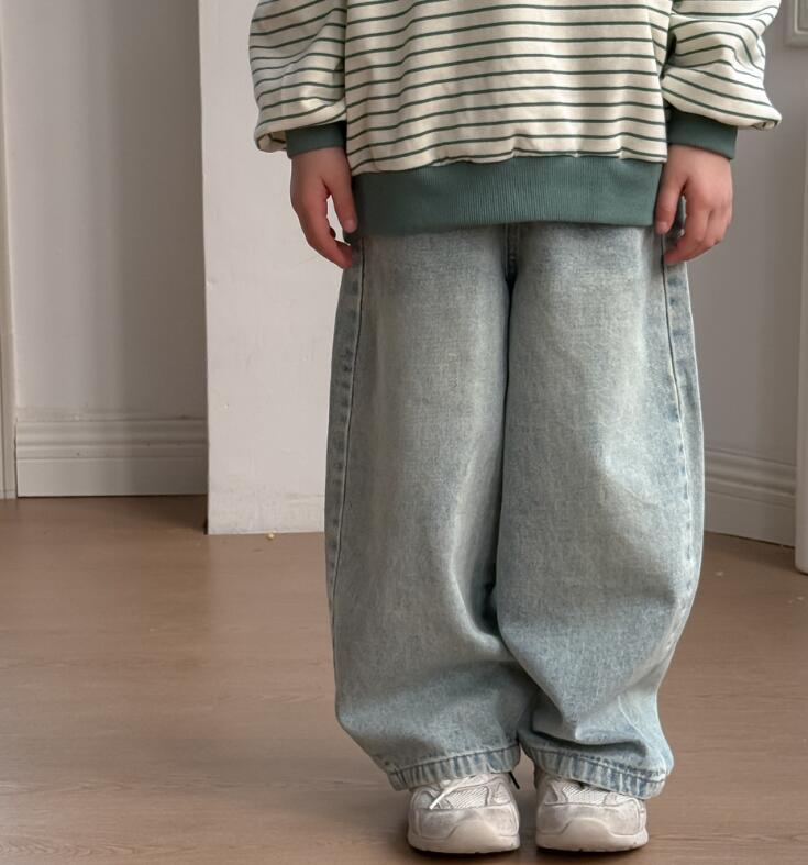 2025春新作MXM★子供服　デニムズボン★90cm〜150cm