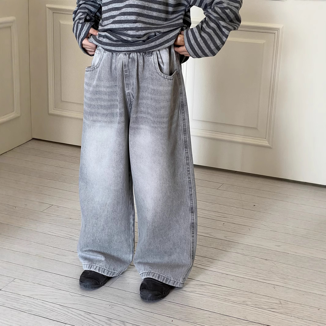 2025新入荷MXW★子供服　デニムズボン★90cm〜150cm