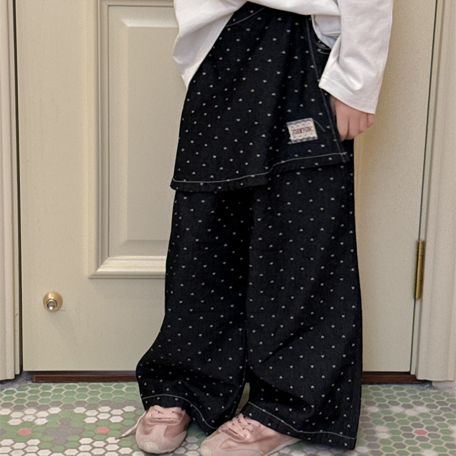 2025新入荷★子供服　ズボン★100cm〜160cm