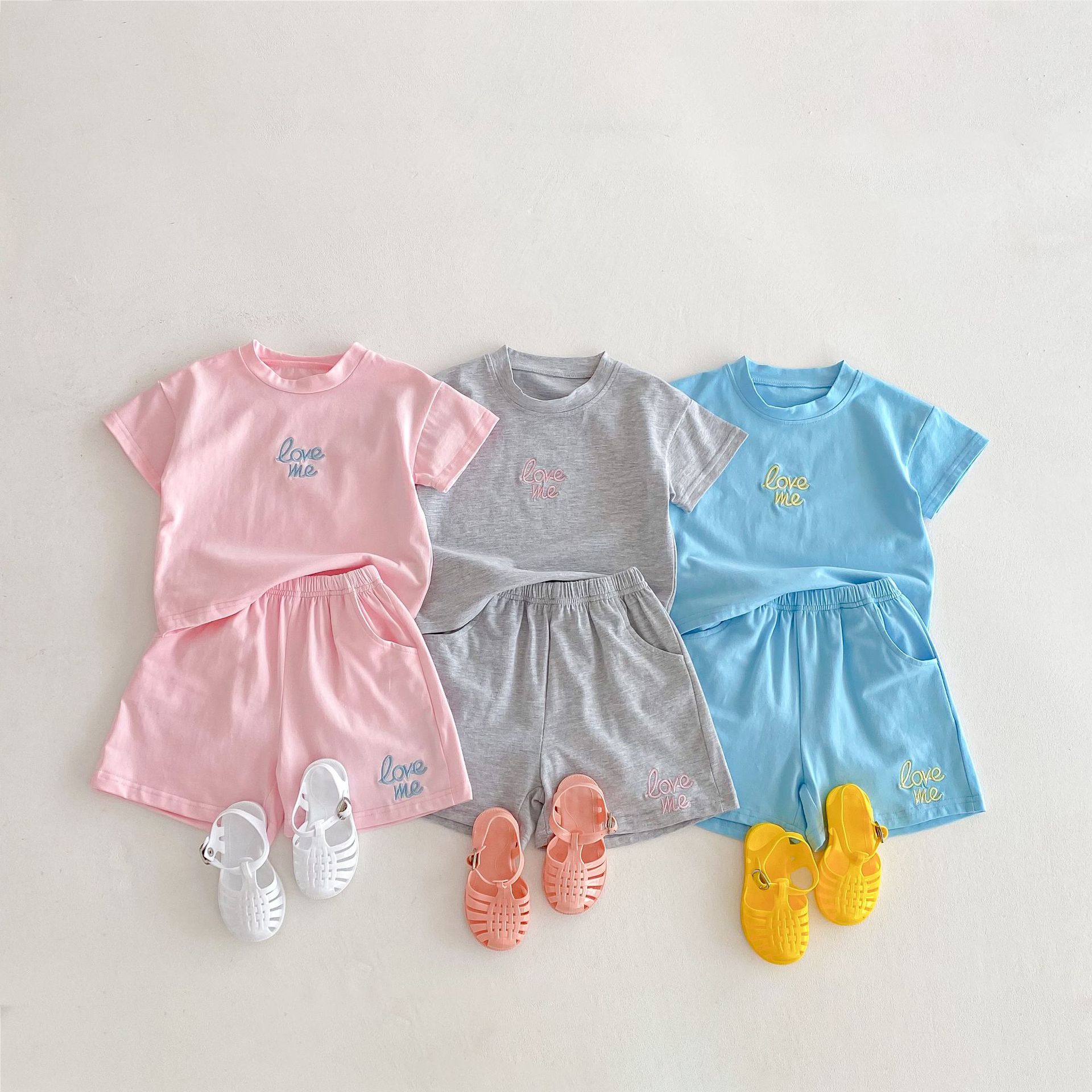 「2025」子供服★トップス+ズボン★セットアップ★韓国風子供服★3色80cm〜130cm
