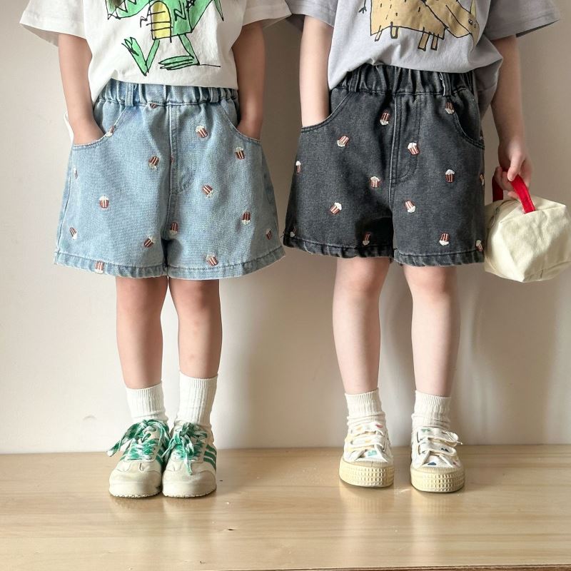 2025新入荷★子供服　ショートズボン★80cm〜150cm 2色