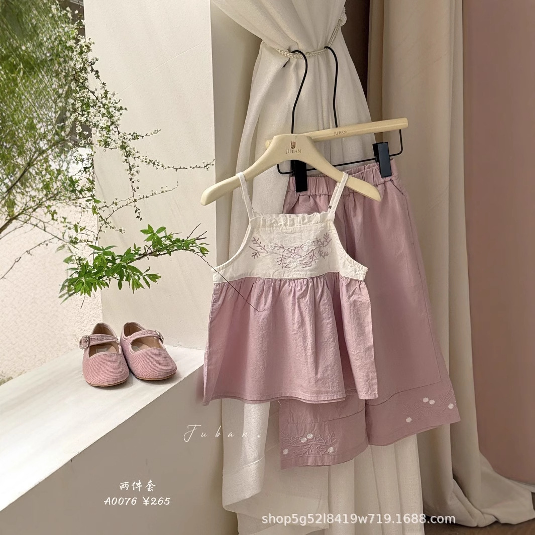 「2025」子供服★トップス+ズボン★セットアップ★韓国風子供服★2色90cm〜130cm