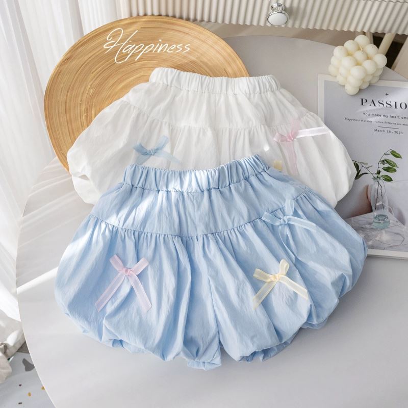 2025新入荷★子供服　ショートズボン★90cm〜130cm 2色