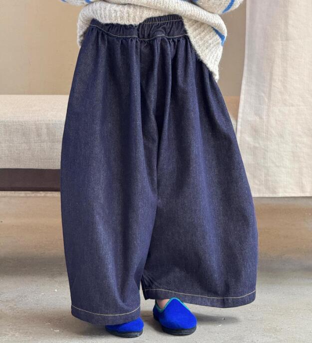 2025新入荷J★子供服　ズボン★90cm〜140cm